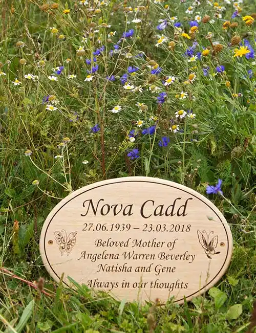 The carpenters can make plaques to any size in various timbers. Oval Wooden Memorial Plaque