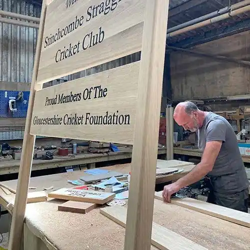 Large Oak Sign on Posts