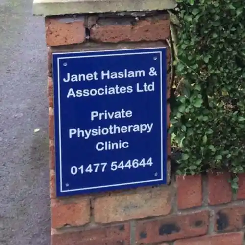 A straight forward durable sign Aluminium Composite Sign